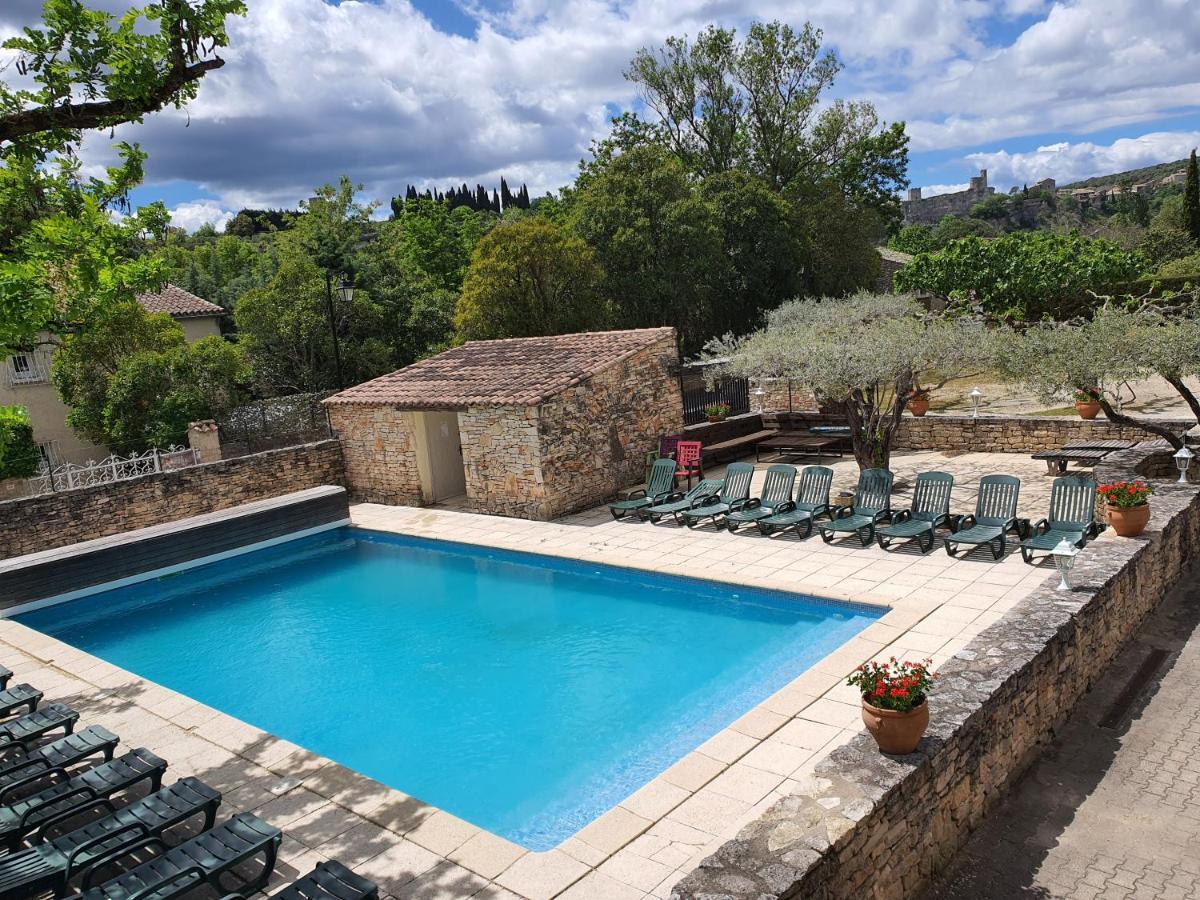 Logis Hotel Restaurant L'Escarbille Saint-Martin-dʼArdèche Buitenkant foto